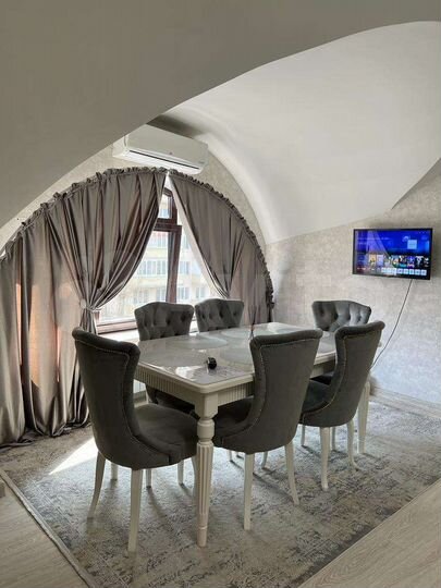 2-к. квартира, 67 м², 4/4 эт.