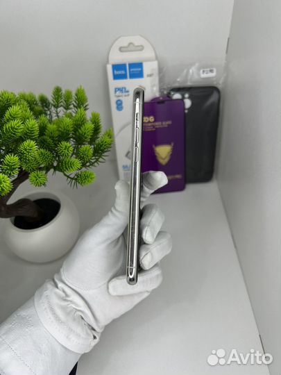 iPhone 11 Pro, 64 ГБ