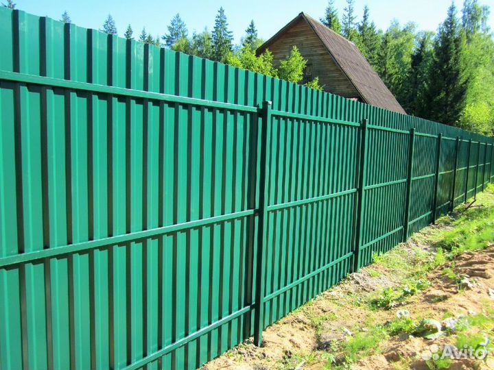 Профлист (на крышу и забор)