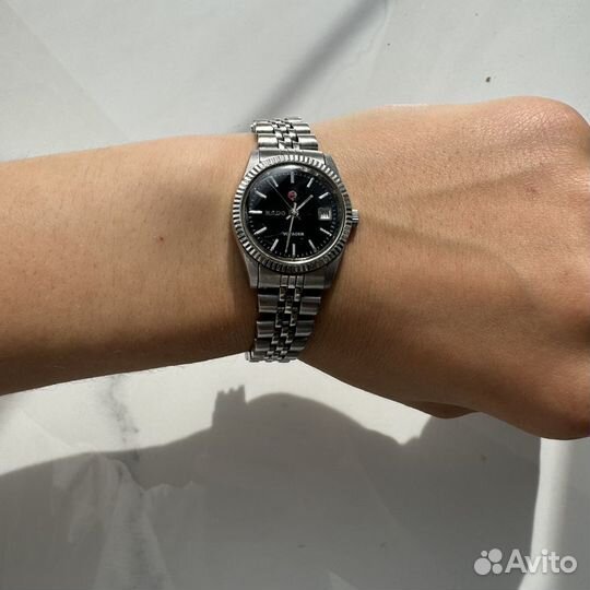 Женские Наручные часы Rado Voyager 561.3600.4