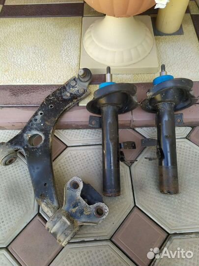 Амортизаторы передние на форд фокус 3