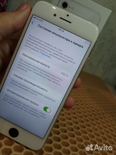 iPhone 8, 64 ГБ