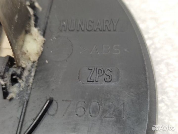 Зеркальный элемент левый Volkswagen Golf 6 2010