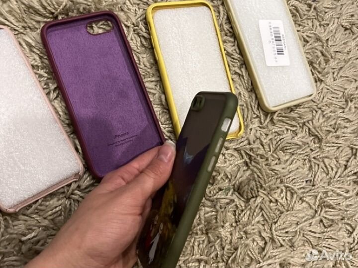 Чехолы на iPhone se 2020/7