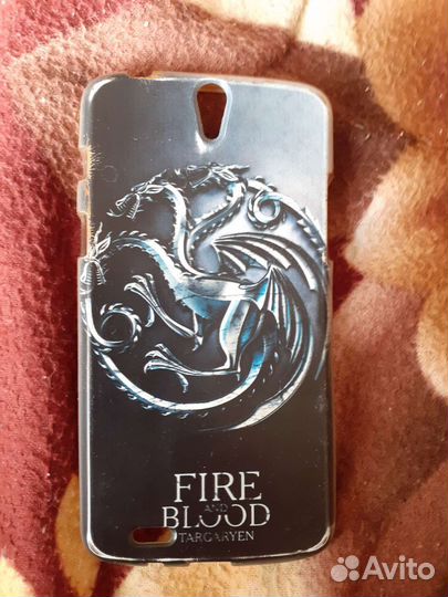 Чехол на смартфон