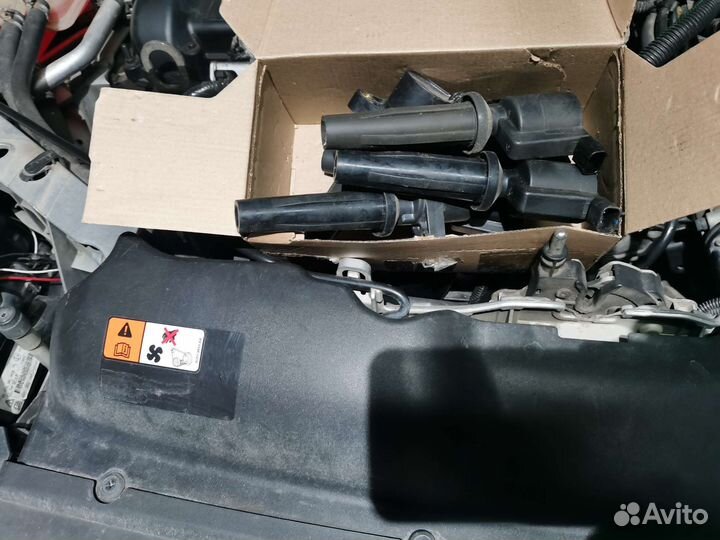 Катушка зажигания Ford Focus 2 2.0 1.8