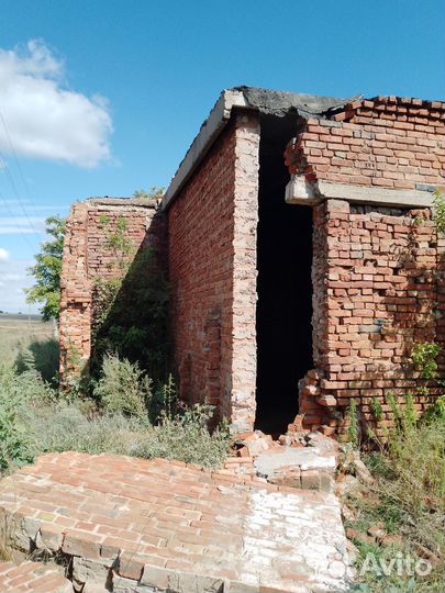 Здание на разбор