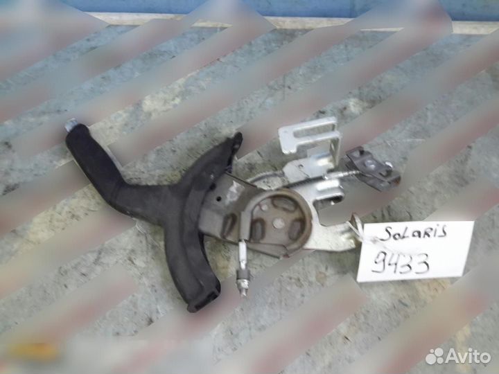 Рычаг стояночного тормоза Hyundai Solaris Accent I