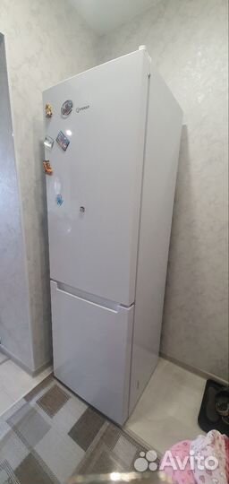 Холодильник