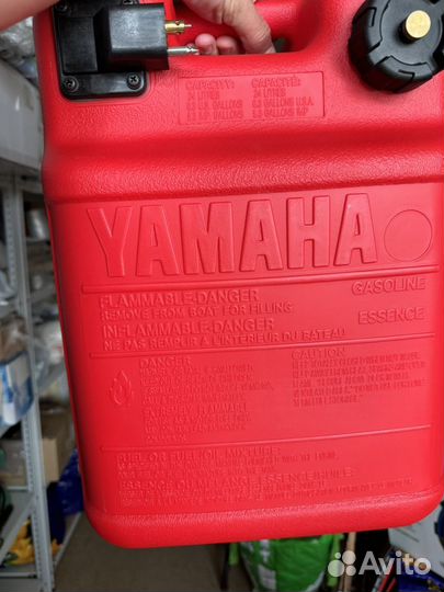 Оригинальный топливный бак Yamaha 24л