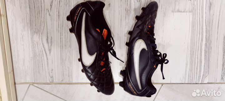 Футбольные бутсы Nike 43 размер