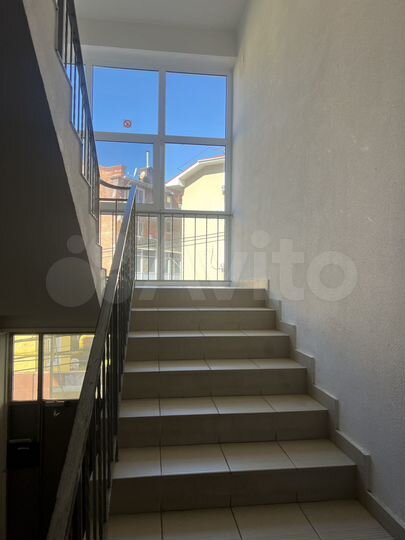 3-к. квартира, 80 м², 1/6 эт.