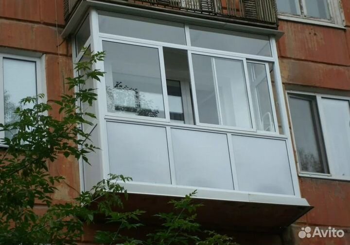 Остекление раздвижное с обшивкой