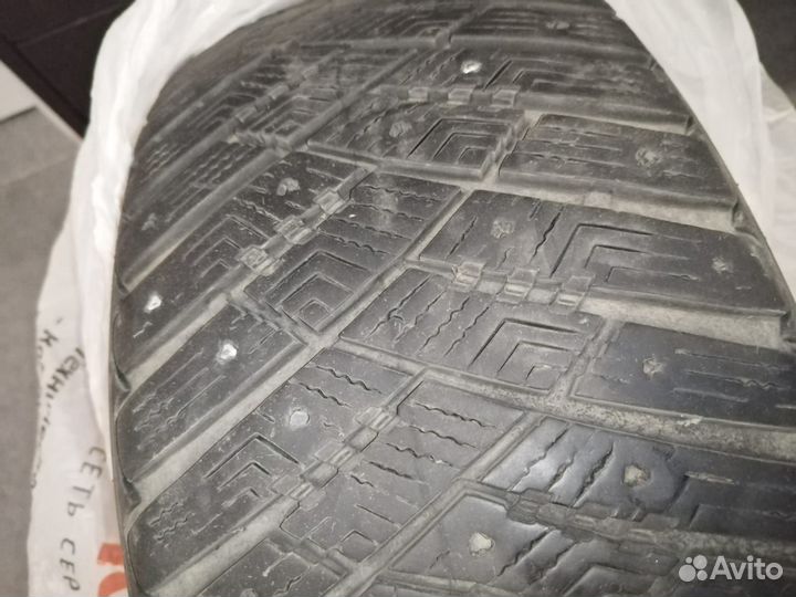 Goodyear Ultragrip Ice Arctic 225/50 R17 98T