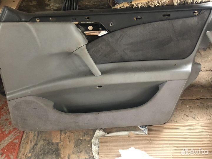 Дверные карты mercedes w210