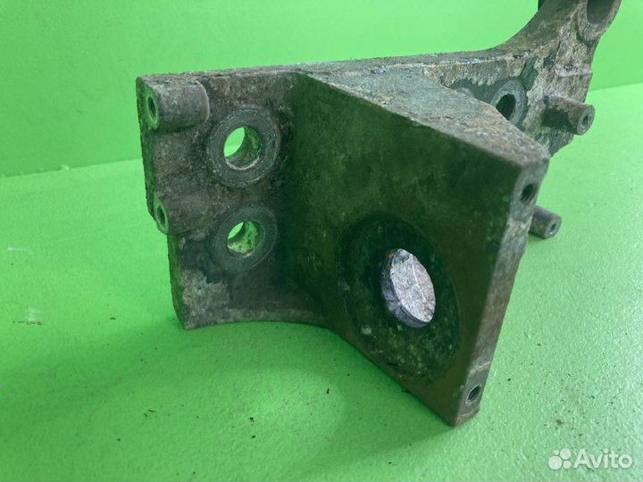 Кронштейн крепления бампера DAF XF105