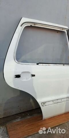 Дверь правая задняя на Mercedes ML w 163