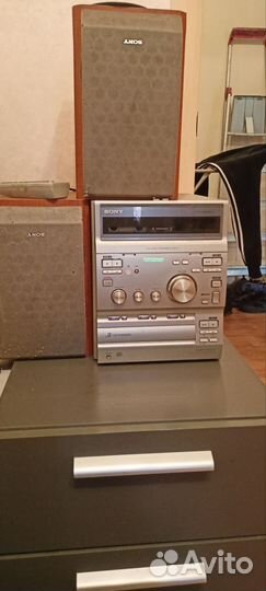 Музыкальный центр sony