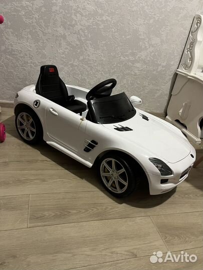 Электромобиль