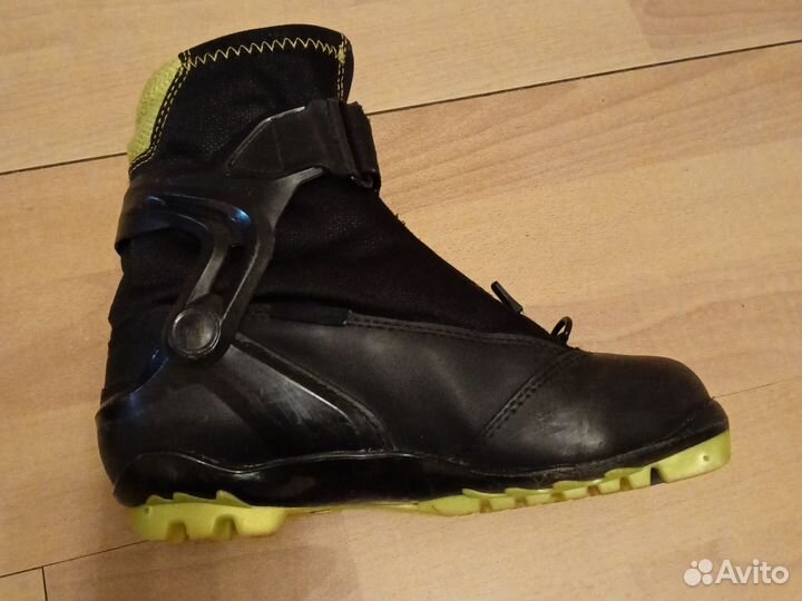 Лыжные ботинки fischer 37 JR combi