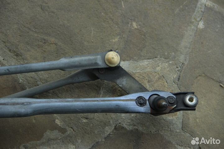 Трапеция стеклоочистителя с моторчиком gmt800