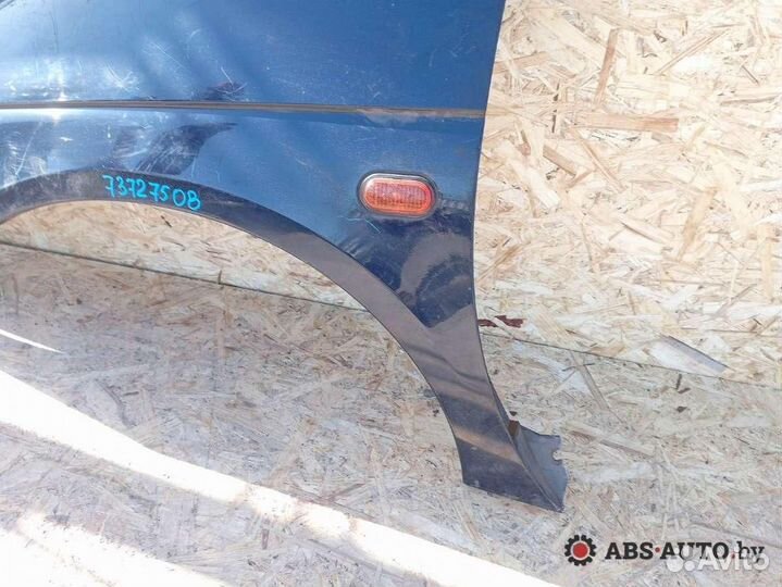 Крыло переднее левое Renault Scenic рест. 2000