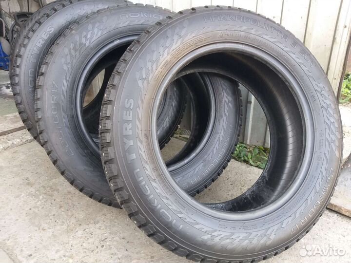 Nokian Tyres Hakkapeliitta 9 SUV 225/60 R17 103T