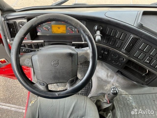 В разборке грузовик Volvo, FH 2001-2005