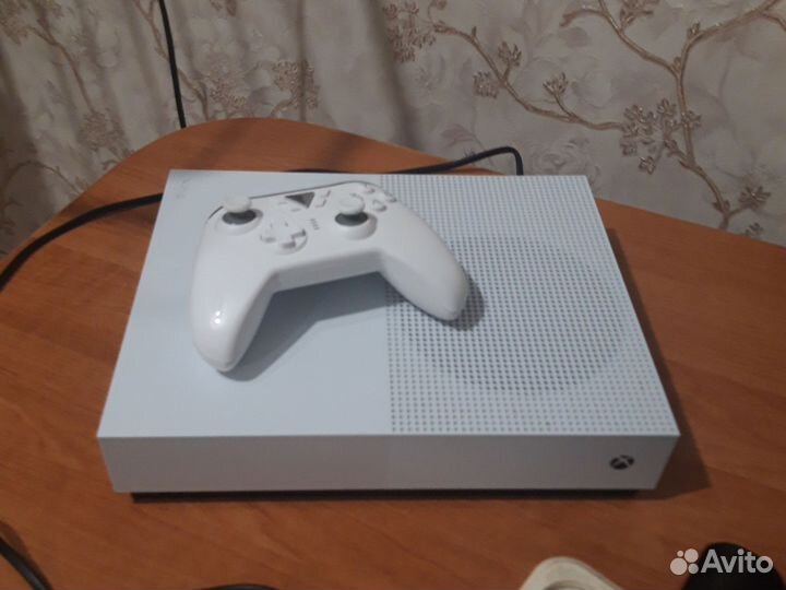 Xbox One s 1tb all digital