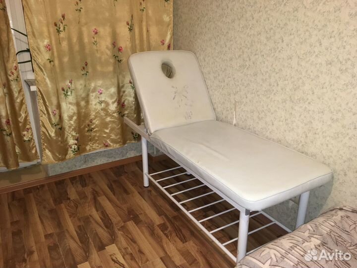 Массажный стол