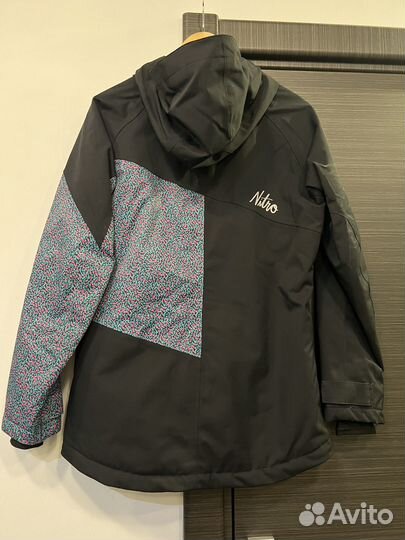 Сноубордическая куртка nitro