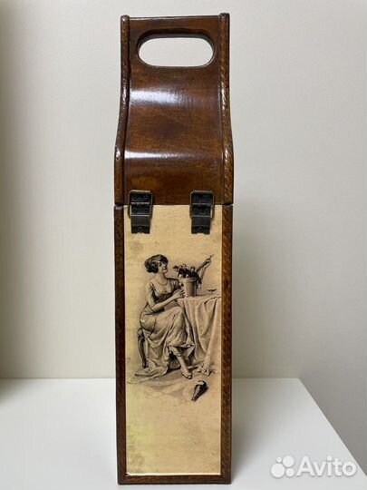 Коробка для бутылки подарочная ретро