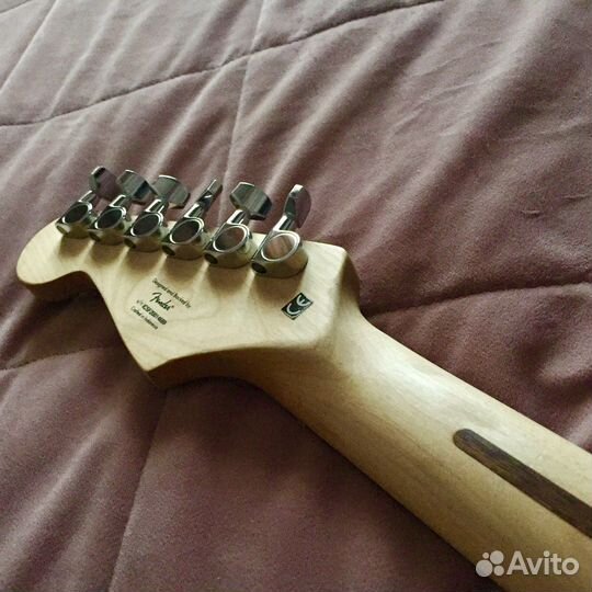 Fender squier bullet stratocaster hss