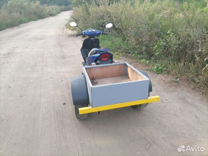 Скутер трицикл