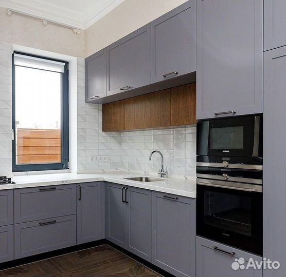 Кухонные гарнитуры до потолка