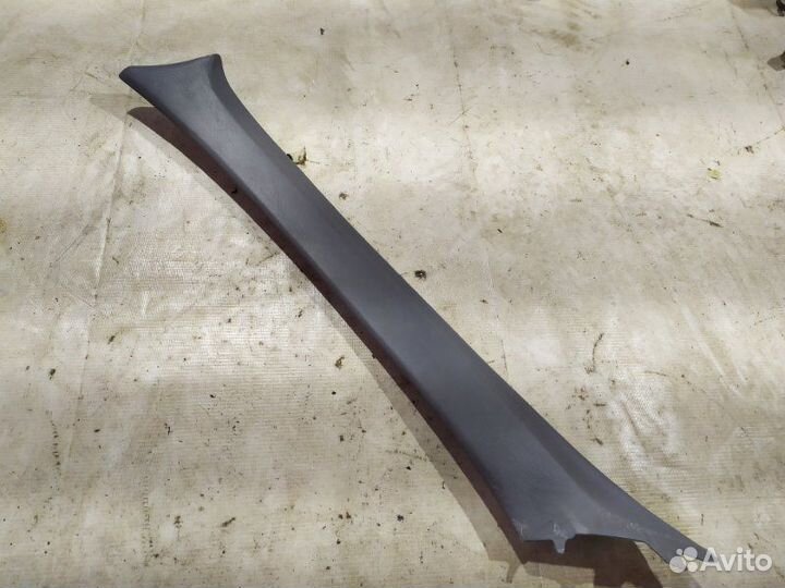 Обшивка стойки передняя левая Toyota Carina E