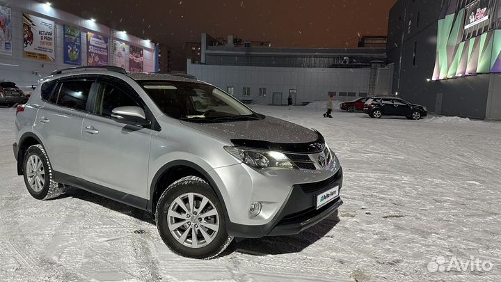 Toyota RAV4 2.2 AT, 2013, 125 000 км