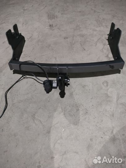 Оригинальный фаркоп Hyundai Grand Starex 2007г