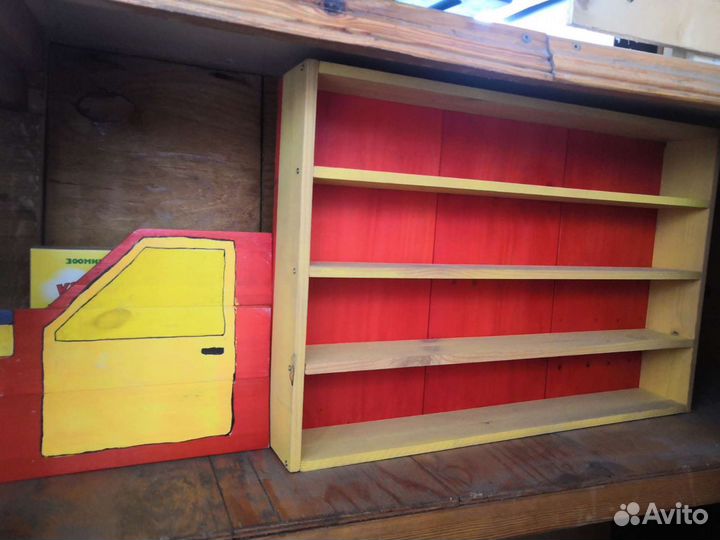 Полка для машинок