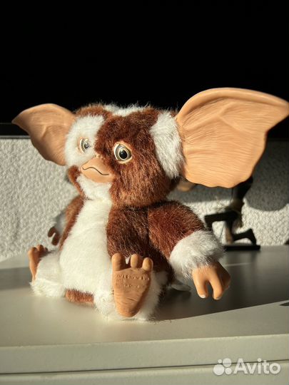 Коллекционная фигурка Neca gremlins gizmo гизмо