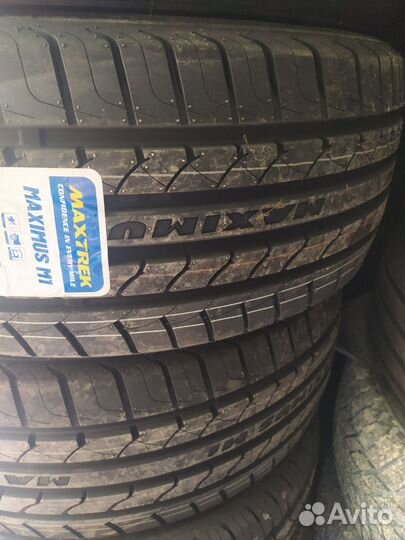 Maxtrek Maximus M1 195/45 R17