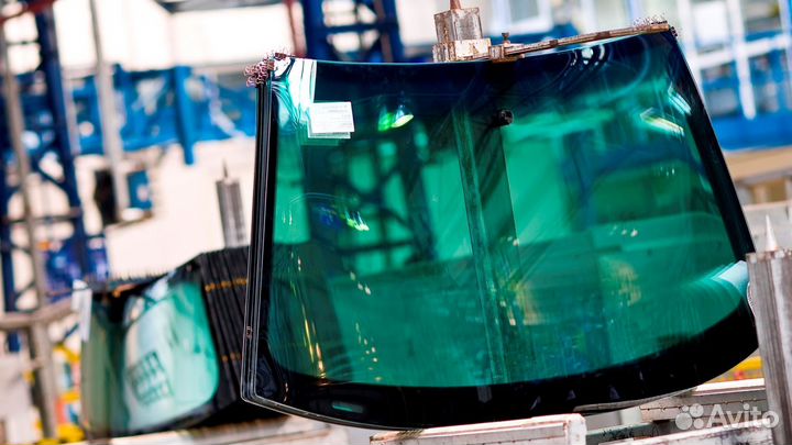 Стекло лобовое Suzuki MR III/Nissan Moco III