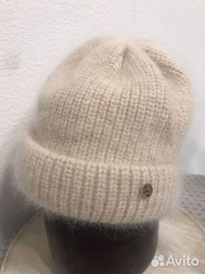 Шапка женская вязаная