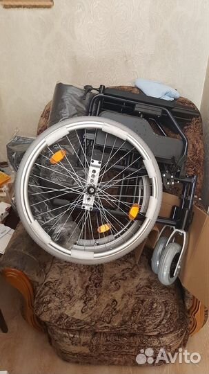 Инвалидная коляска