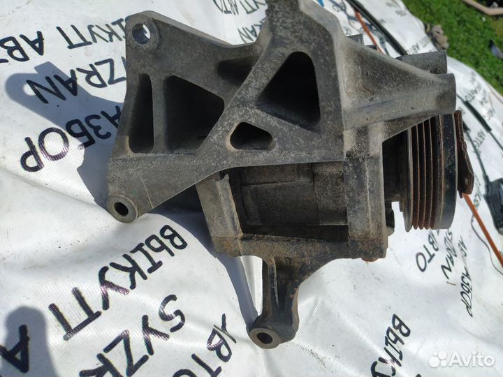 Компрессор кондиционера Subaru Impreza