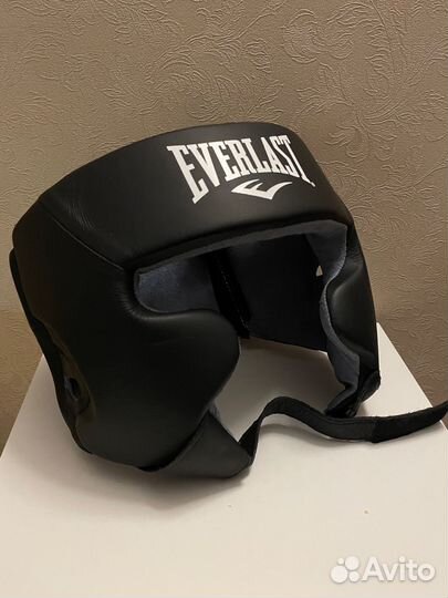 Боксерский шлем everlast размер L