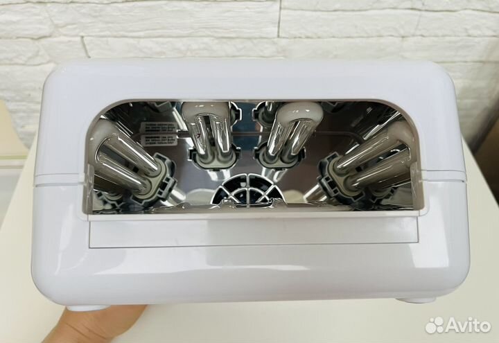 Лампа для маникюра CND UV lamp