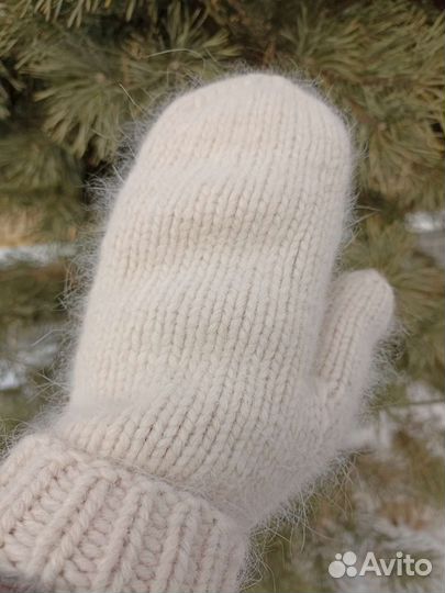 Варежки из ангоры