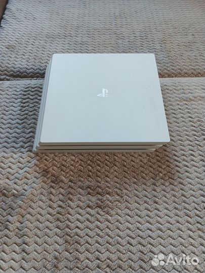 Ps 4 pro белая