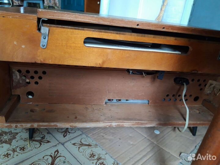 Радиола Рекорд - 66